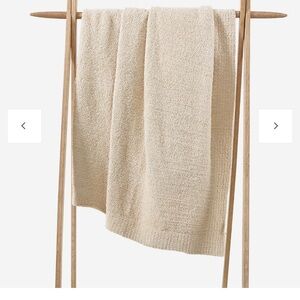 Sunday Citizen snug lap throw - buttercream